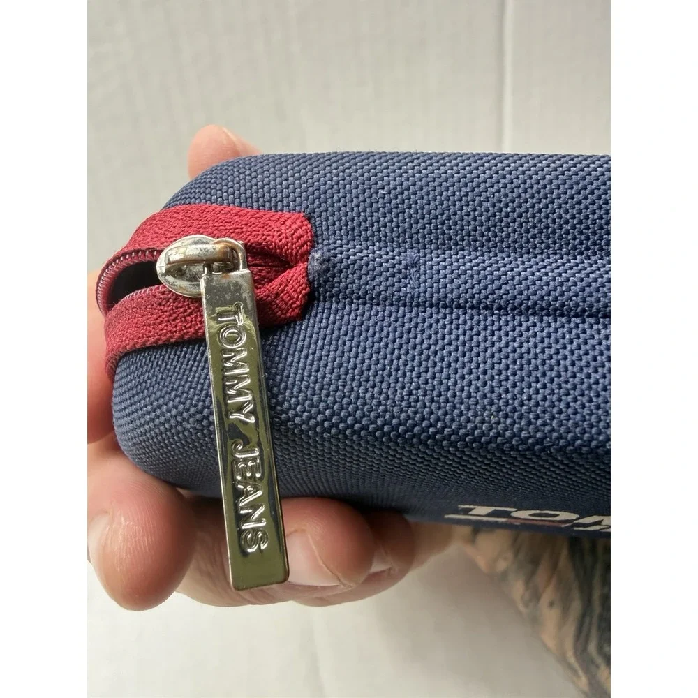 Tommy Jeans hardshell eye glasses case, blue/red